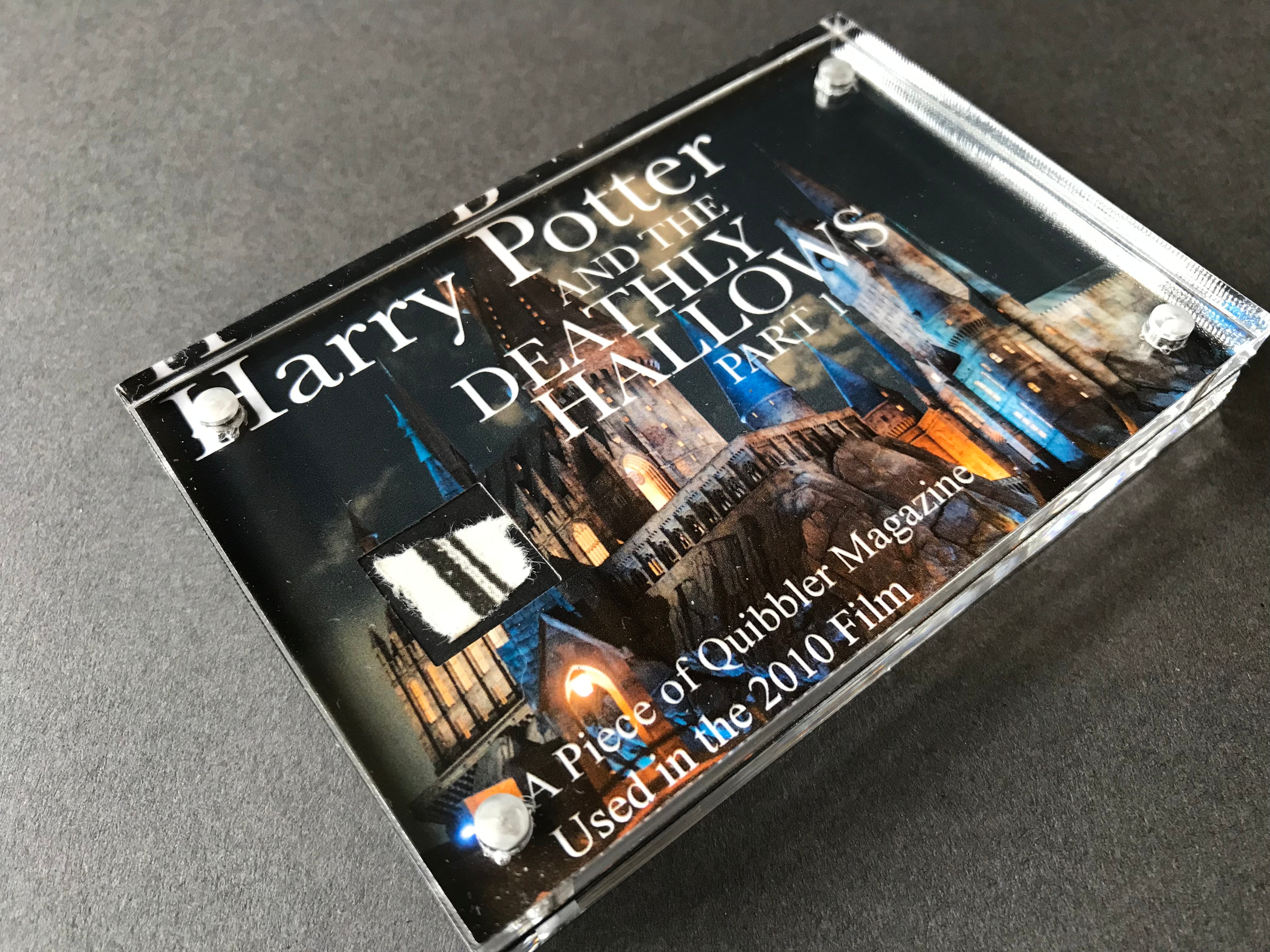 Harry Potter & The Deathly Hallows Part I (2010) - A Torn Piece of Quibbler Mini Display