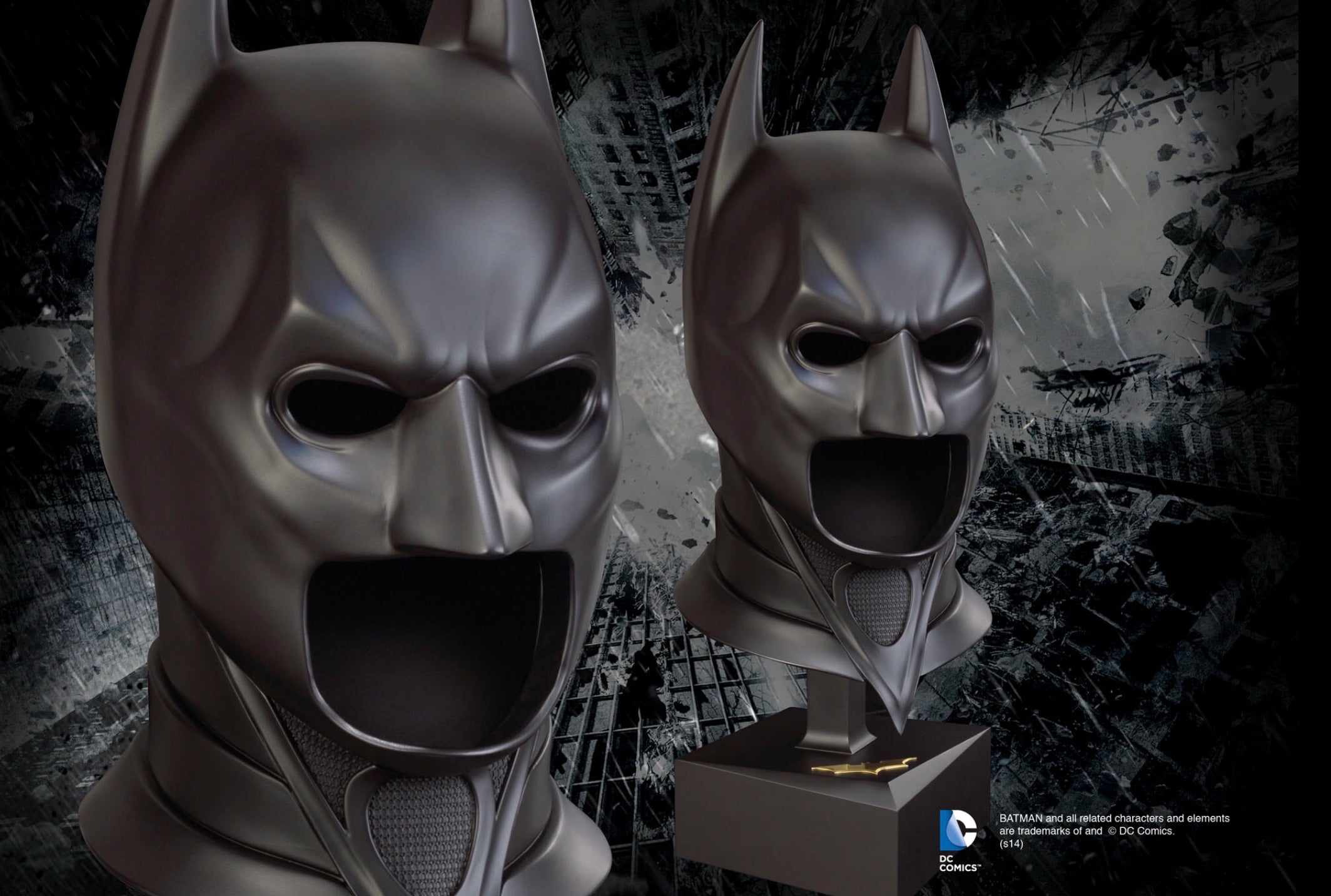 The Dark Knight (2008) - A Replica Bat Cowl based on the Original Studio Moulds