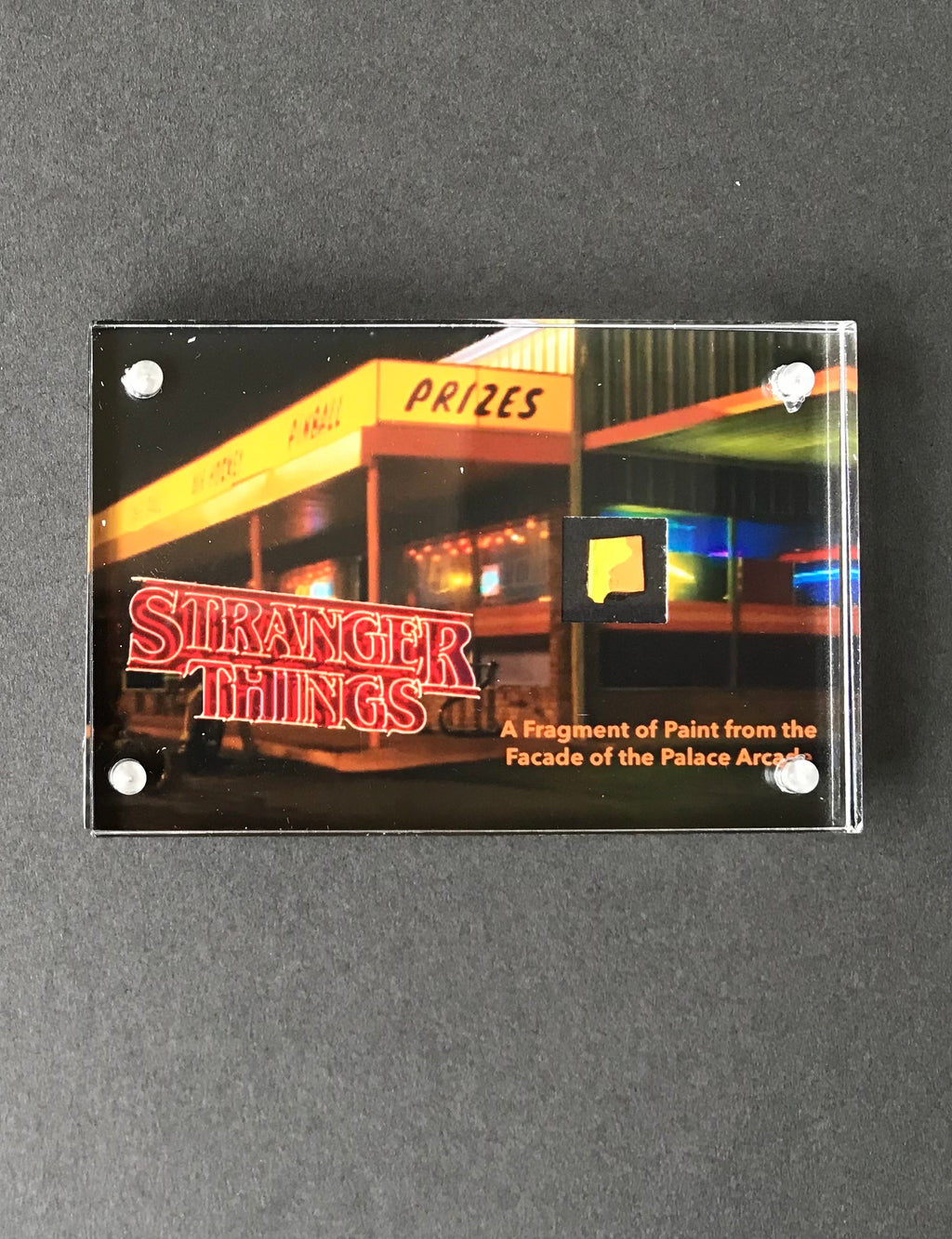Stranger Things (TV) - A Fragment of Palace Arcade Paint