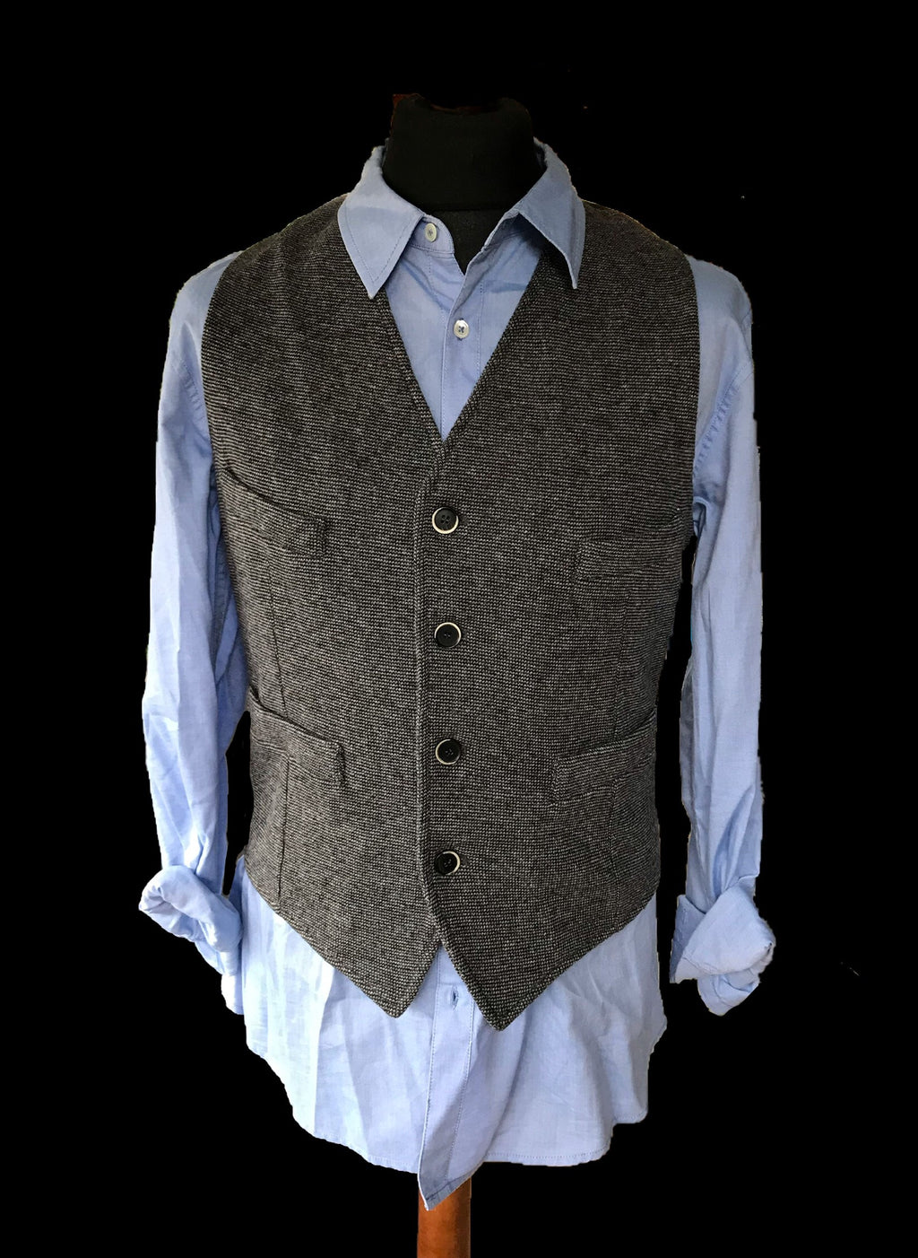 Glee (TV 2009-2015) - Will Schuester’s (Matthew Morrison) Waistcoat & Shirt