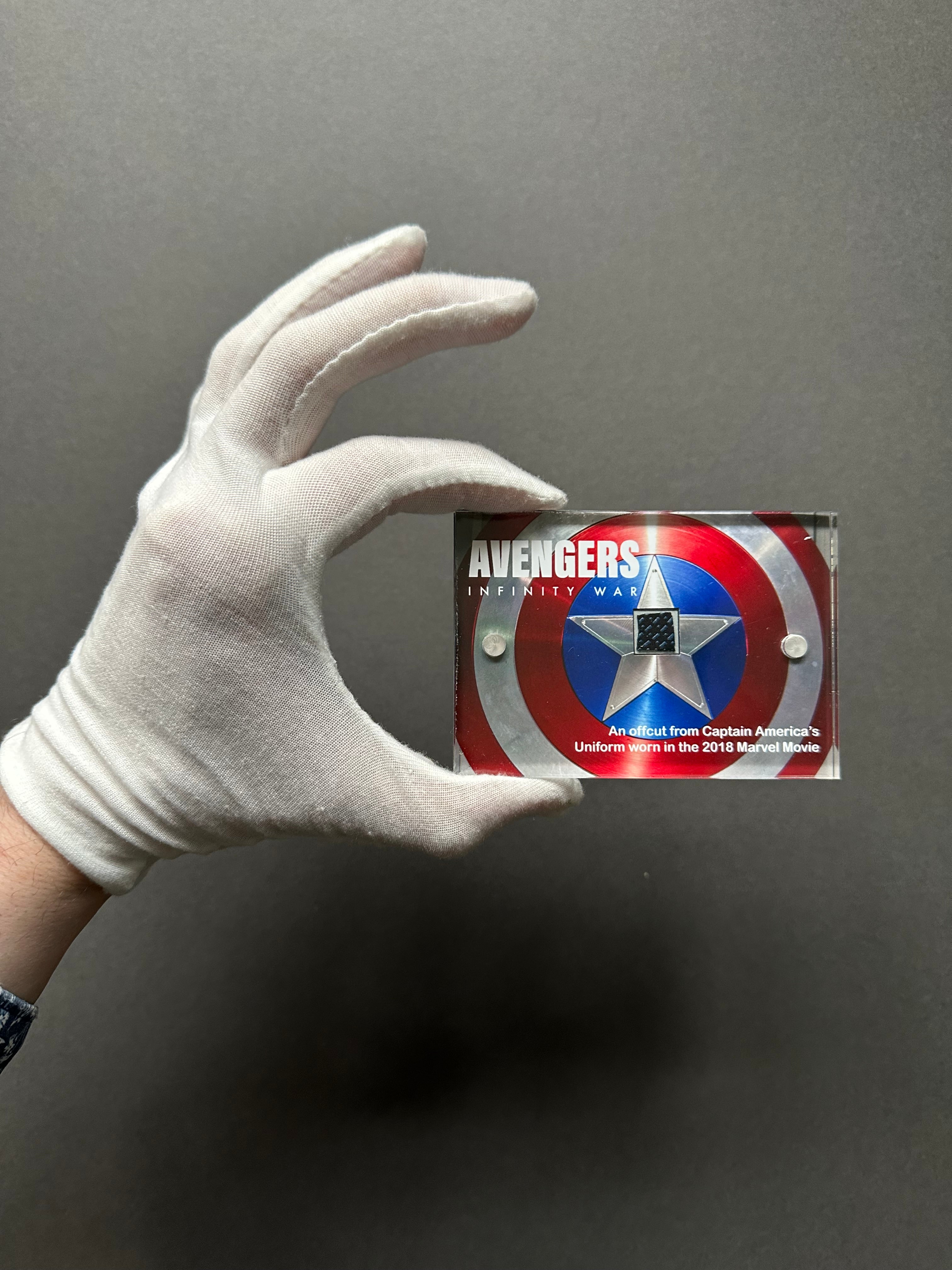 Avengers: Infinity War (2018) - A Miniature Costume Display