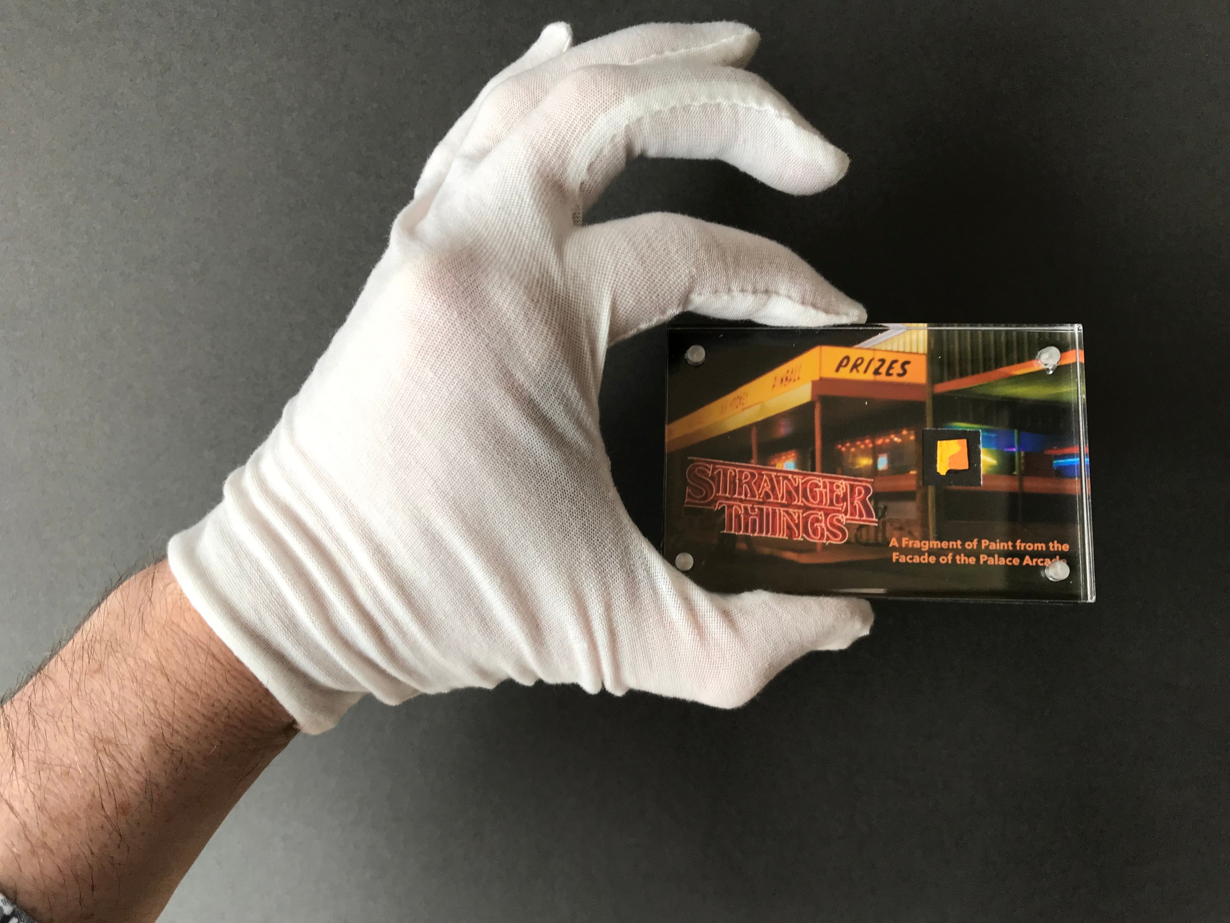 Stranger Things (TV) - A Fragment of Palace Arcade Paint